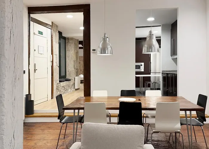 Amplitud, Diseño E Historia En El Casco Viejo Apartamento Bilbao