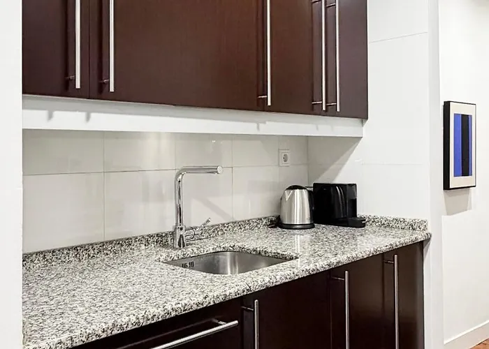 Appartement Amplitud, Diseno E Historia En El Casco Viejo