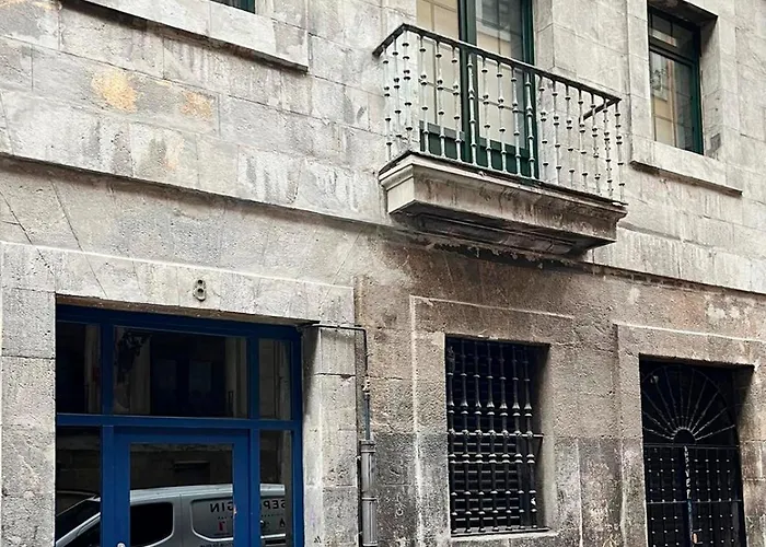 Appartement Amplitud, Diseno E Historia En El Casco Viejo Bilbao