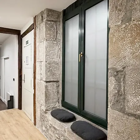 Amplitud, Diseño E Historia En El Casco Viejo *