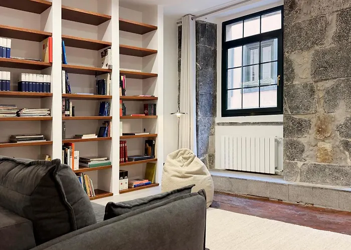 Amplitud, Diseno E Historia En El Casco Viejo דירה *