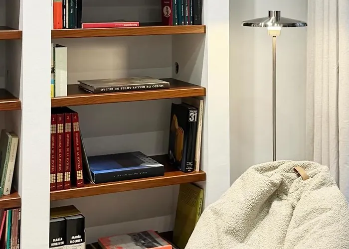 Amplitud, Diseno E Historia En El Casco Viejo * בילבאו